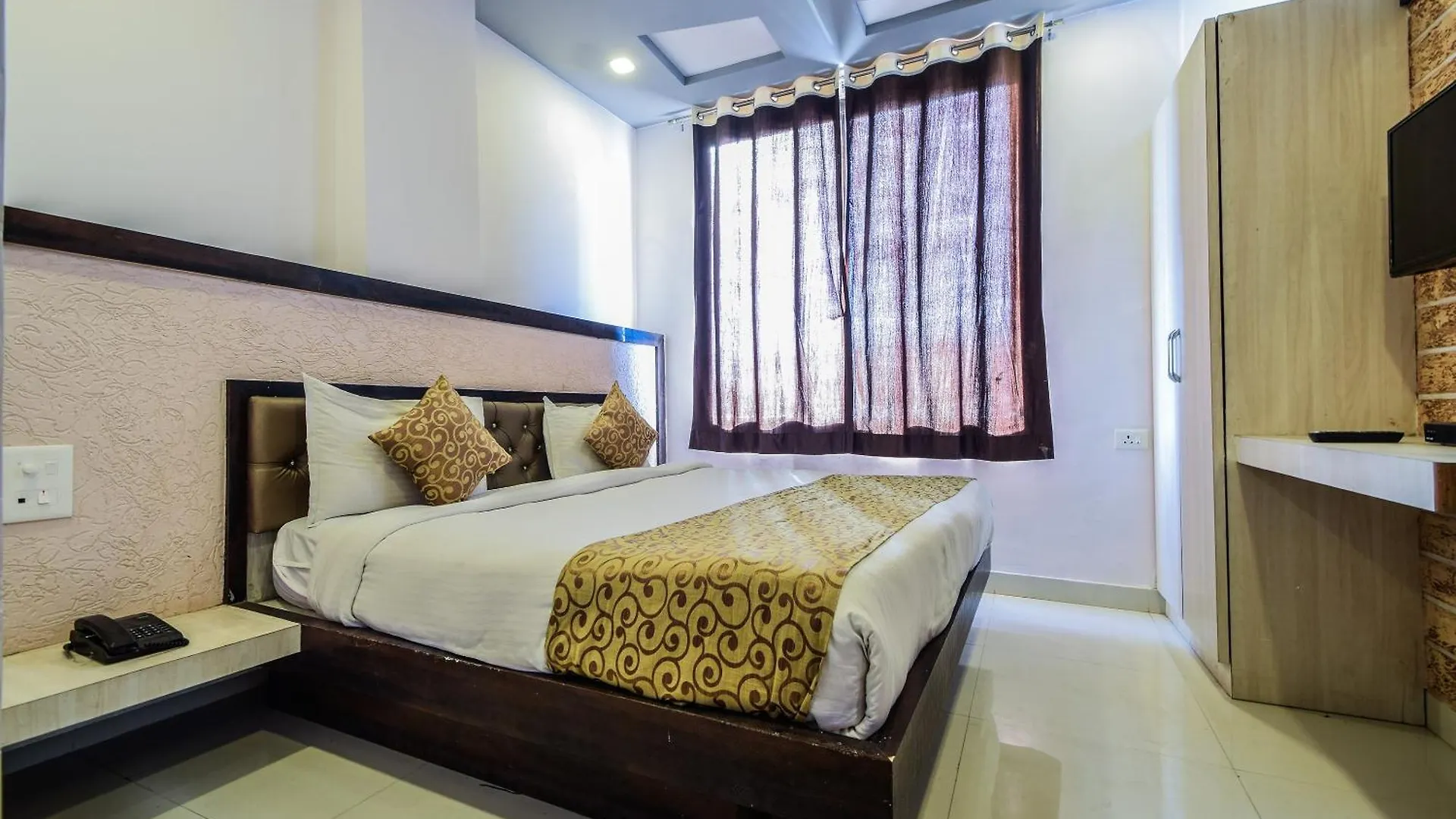 Hotel O West Wood Udaipur