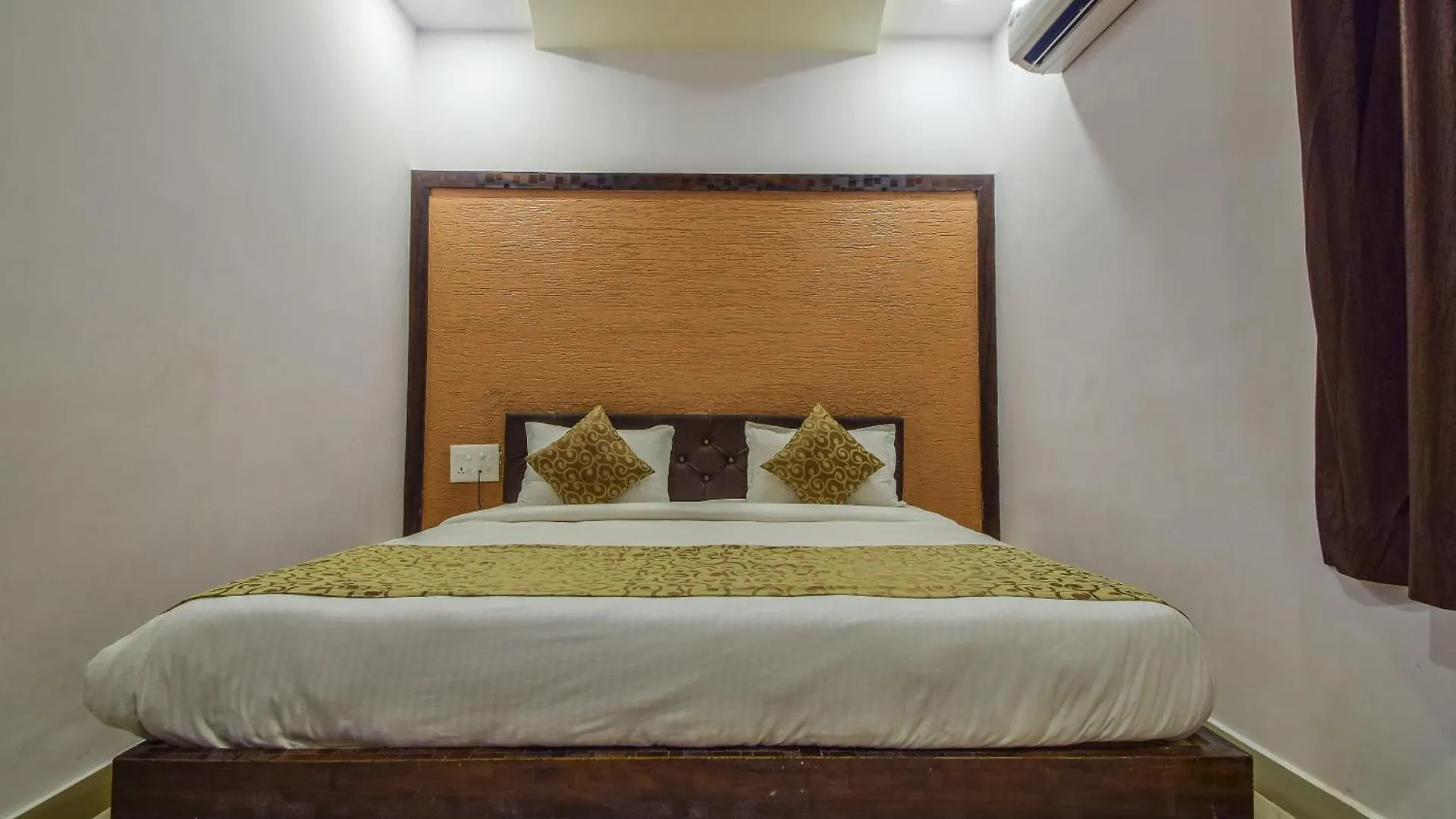 Hotel O West Wood Udaipur 3*,